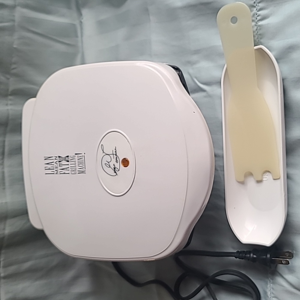 Salton George Foreman lean mean fat grilling machine